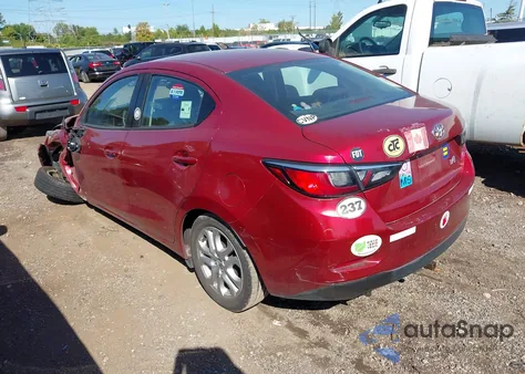 2018 Toyota Yaris Ia из США, поврежденный, VIN 3MYDLBYV2JY314634